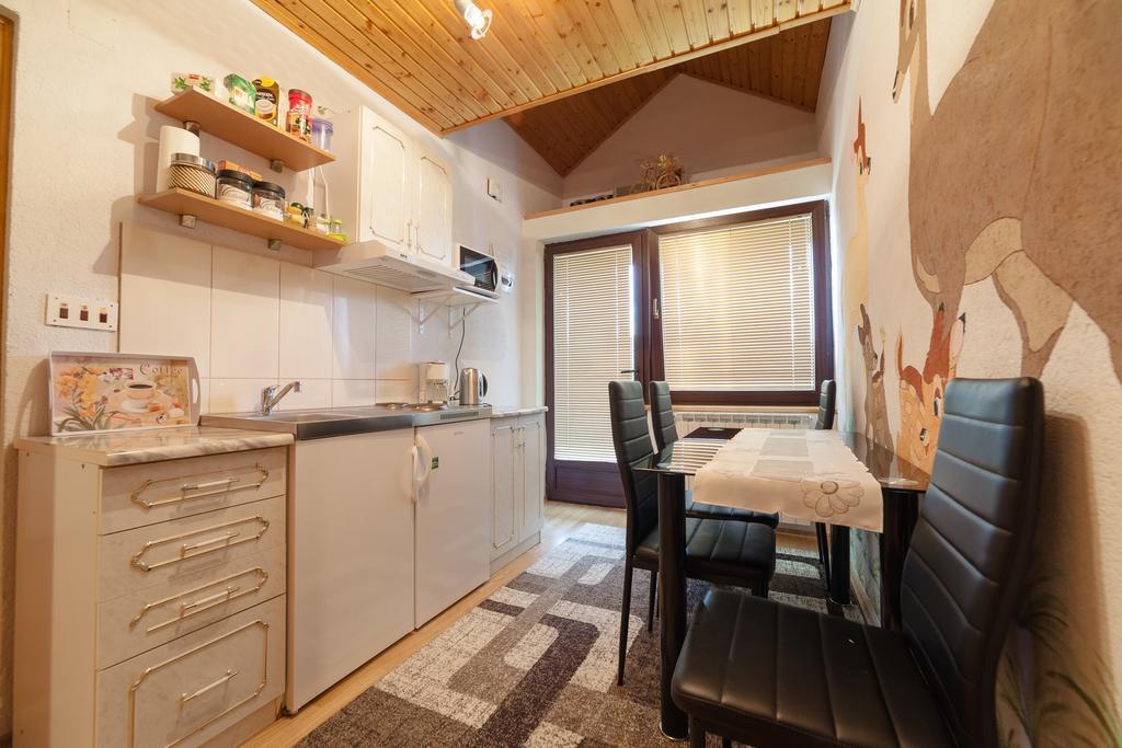 Apartment Luketic Slunj Exterior foto